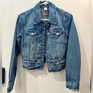 Levi's Authentic Trucker Denim Jacket Womens Size XS Medium Wash